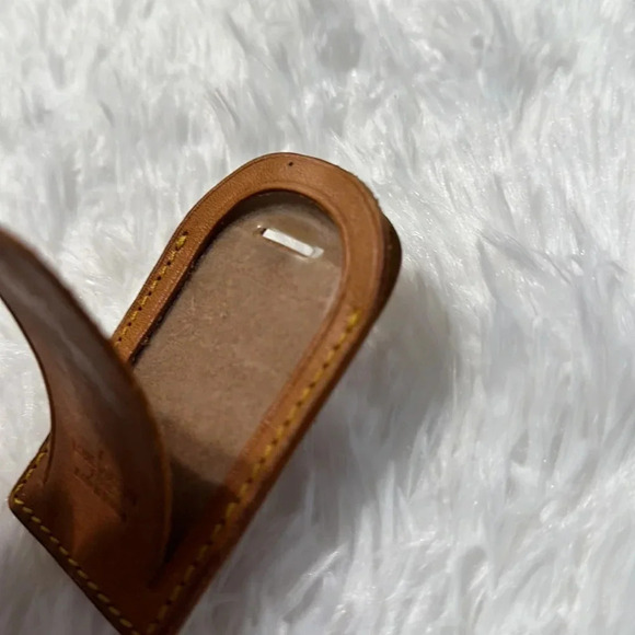 Authentic Louis Vuitton Poignet and Luggage Tag - Picture 8 of 8